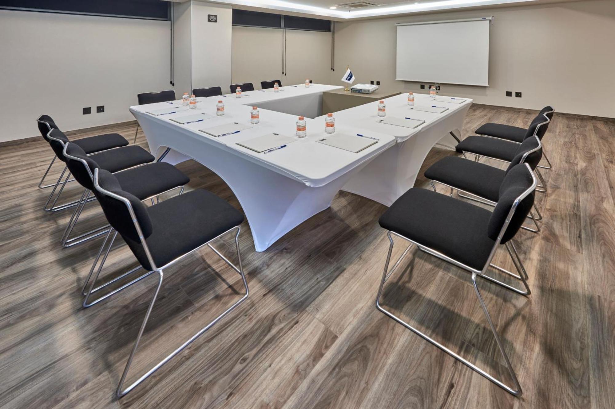 City Express Plus By Marriott Tampico Exterior foto