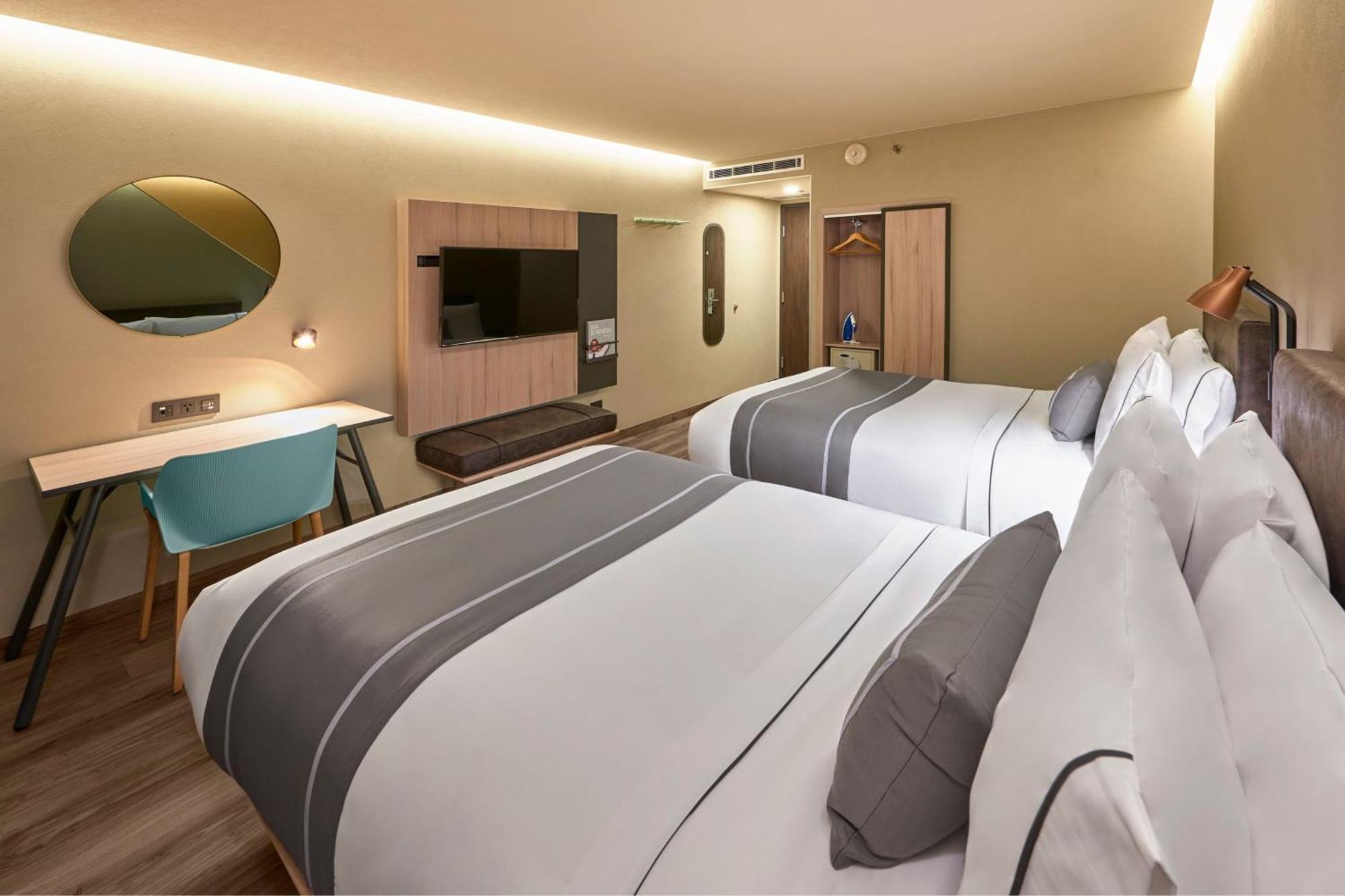 City Express Plus By Marriott Tampico Exterior foto