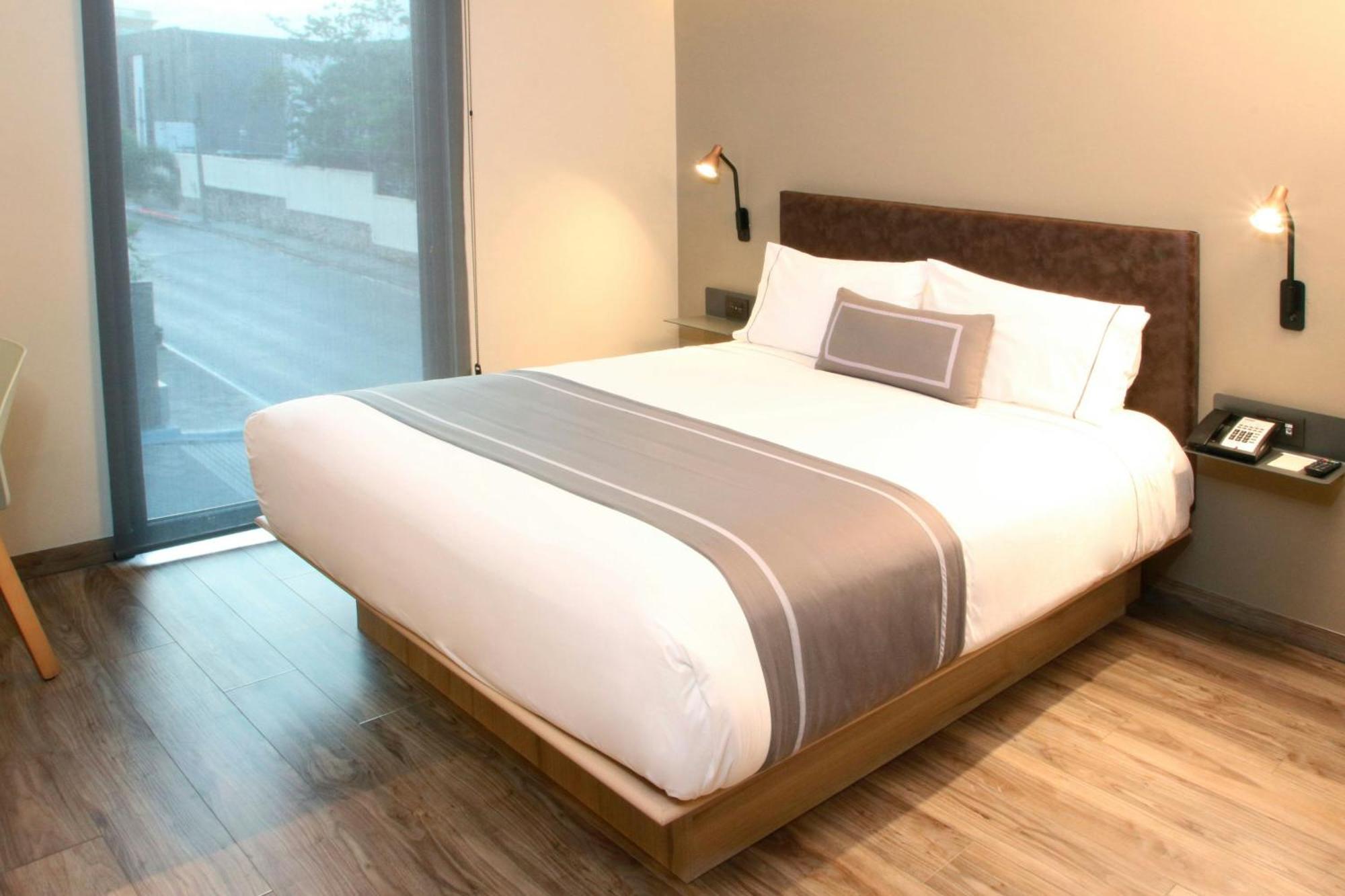 City Express Plus By Marriott Tampico Exterior foto
