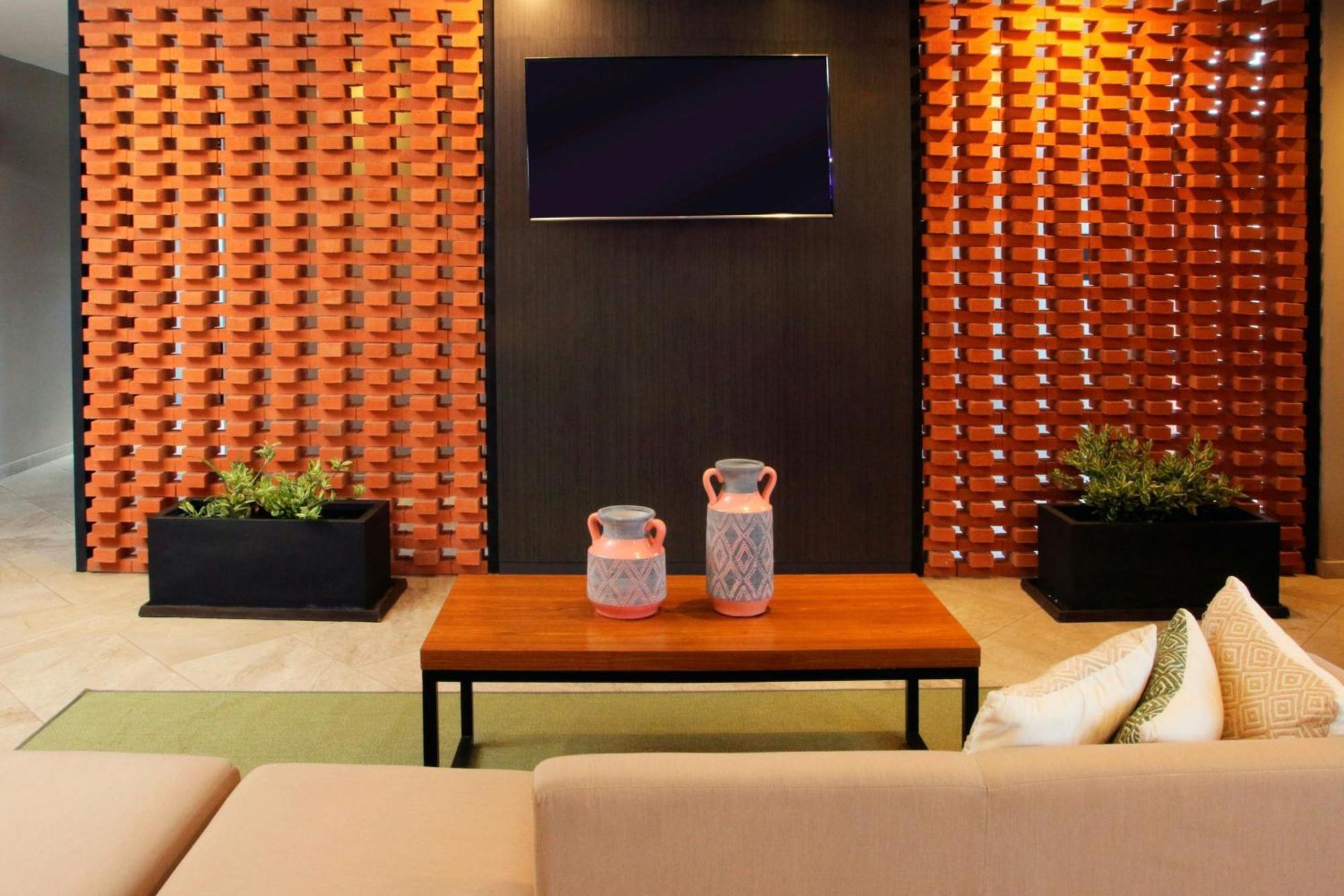 City Express Plus By Marriott Tampico Exterior foto