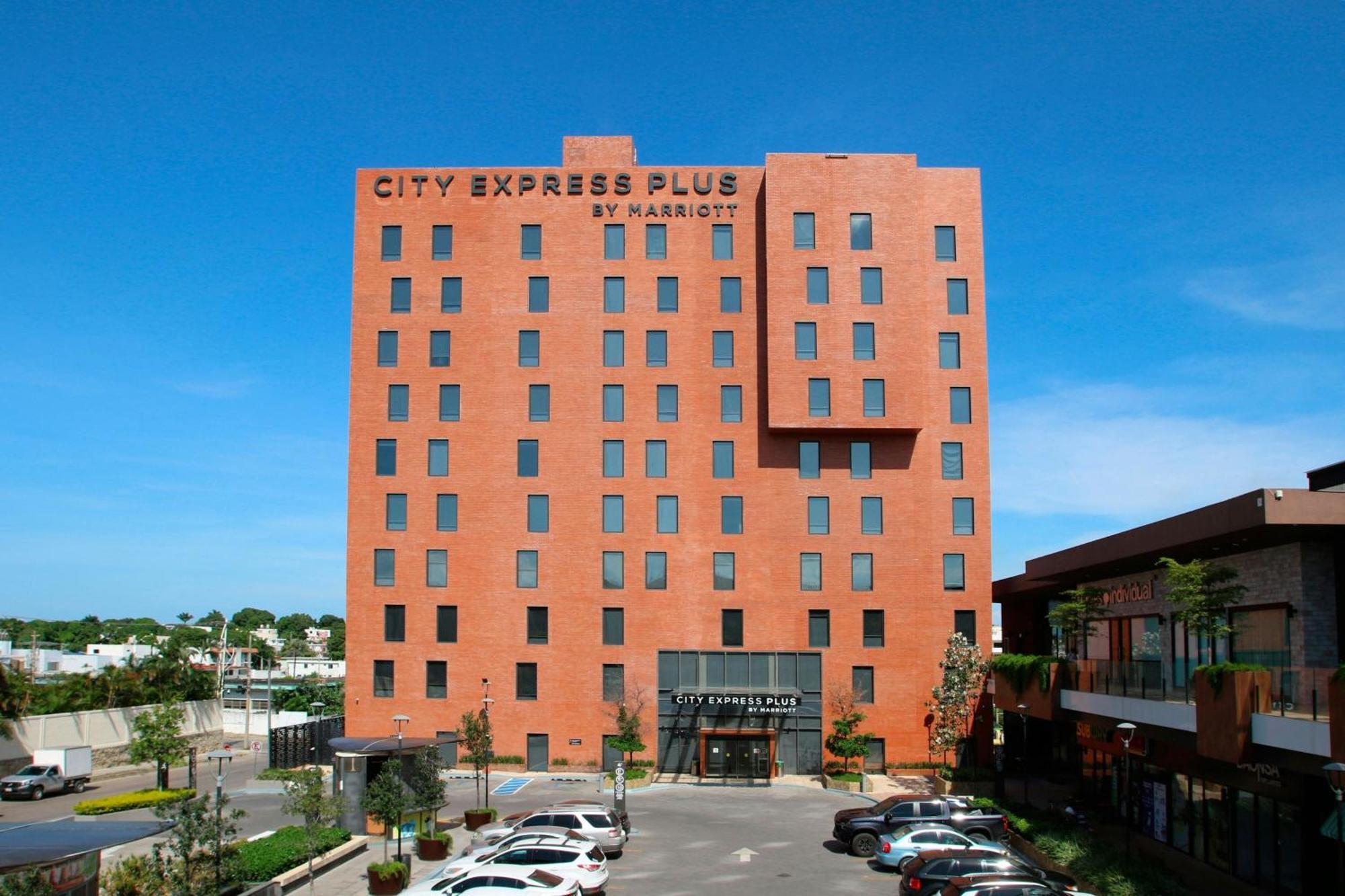 City Express Plus By Marriott Tampico Exterior foto